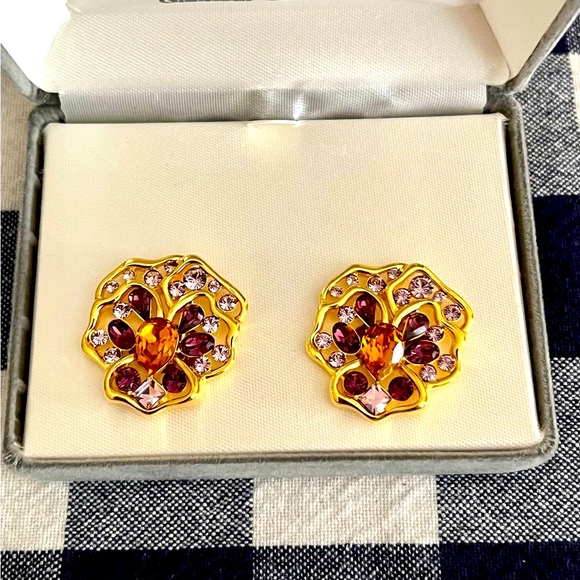 NWT Vintage Nolan Miller Pansy Flower Brooch & Clip-on Earrings - Picture 1 of 6
